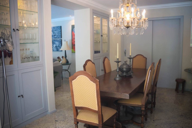 Imagem Casa com 1 Quarto à Venda, 458 m² em Alphaville - Santana De Parnaíba