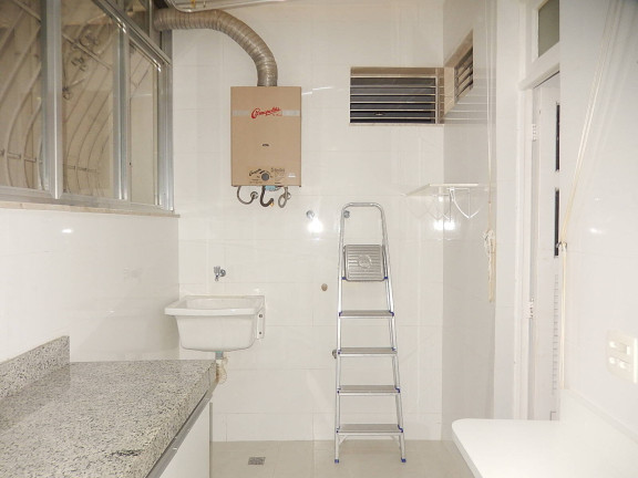 Imagem Apartamento com 3 Quartos à Venda, em Copacabana - Rio De Janeiro Imagem Apartamento com 3 Quartos à Venda, em Copacabana - Rio De Janeiro