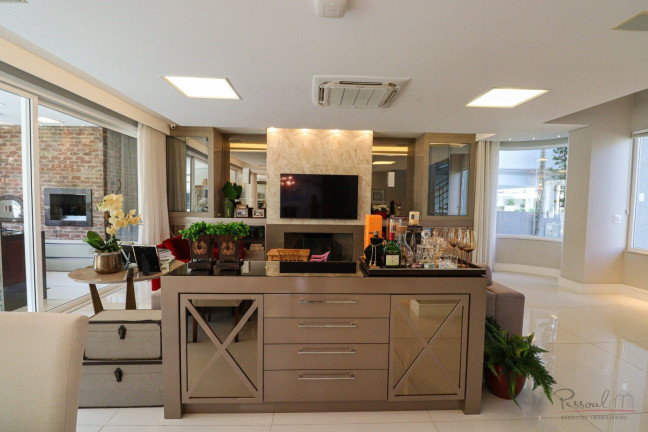 Imagem Casa com 4 Quartos à Venda, 339 m² em João Paulo - Florianópolis Imagem Casa com 4 Quartos à Venda, 339 m² em João Paulo - Florianópolis