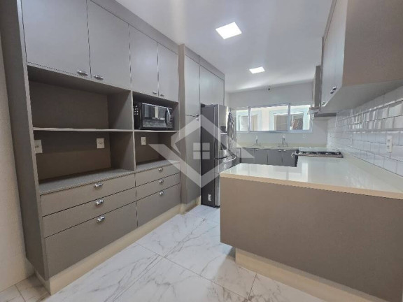 Imagem Casa com 5 Quartos à Venda, 300 m² em Barra Da Tijuca - Rio De Janeiro Imagem Casa com 5 Quartos à Venda, 300 m² em Barra Da Tijuca - Rio De Janeiro