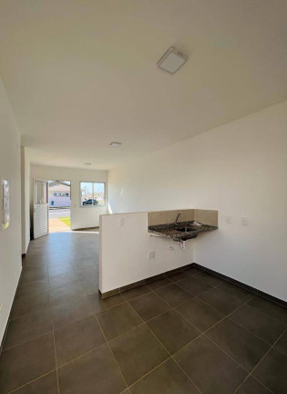 Imagem Casa de Condomínio com 2 Quartos à Venda, 60 m² em Petrópolis - Várzea Grande Imagem Casa de Condomínio com 2 Quartos à Venda, 60 m² em Petrópolis - Várzea Grande