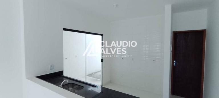 Imagem Casa com 2 Quartos à Venda, 70 m² em Mangabeira - Feira De Santana Imagem Casa com 2 Quartos à Venda, 70 m² em Mangabeira - Feira De Santana