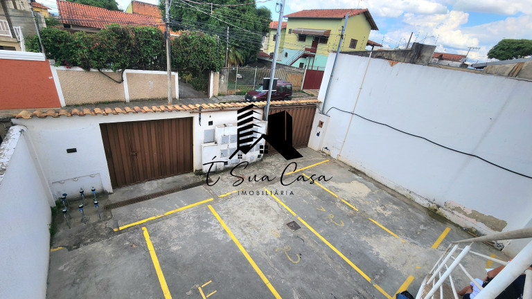 Imagem Casa com 5 Quartos à Venda, 180 m² em Europa - Contagem Imagem Casa com 5 Quartos à Venda, 180 m² em Europa - Contagem