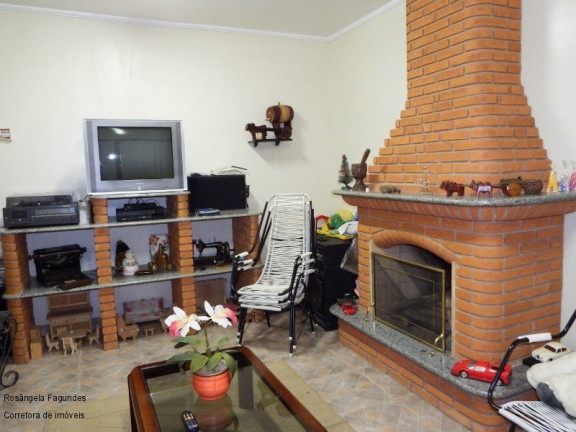 Imagem Imóvel com 2 Quartos à Venda, 200 m² em Zona Rural - Poços De Caldas Imagem Imóvel com 2 Quartos à Venda, 200 m² em Zona Rural - Poços De Caldas