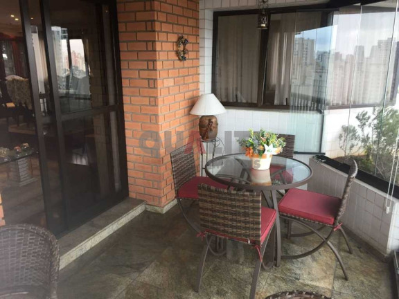 Imagem Apartamento com 4 Quartos à Venda, 200 m² em Moema - São Paulo Imagem Apartamento com 4 Quartos à Venda, 200 m² em Moema - São Paulo
