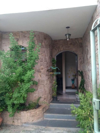 Sobrado com 4 Quartos à Venda, 240 m² em Jardim Prestes De Barros - Sorocaba
