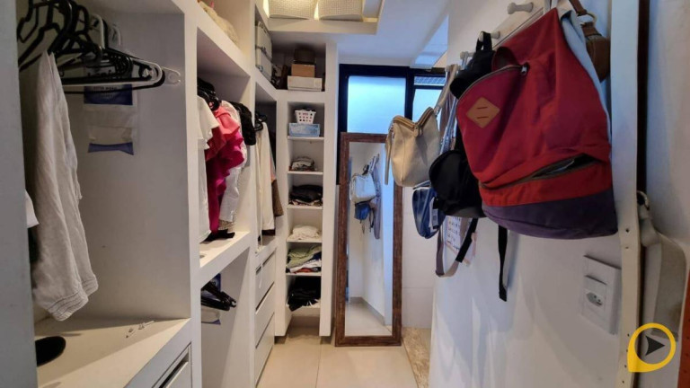 Imagem Apartamento com 3 Quartos à Venda, 256 m² Imagem Apartamento com 3 Quartos à Venda, 256 m²