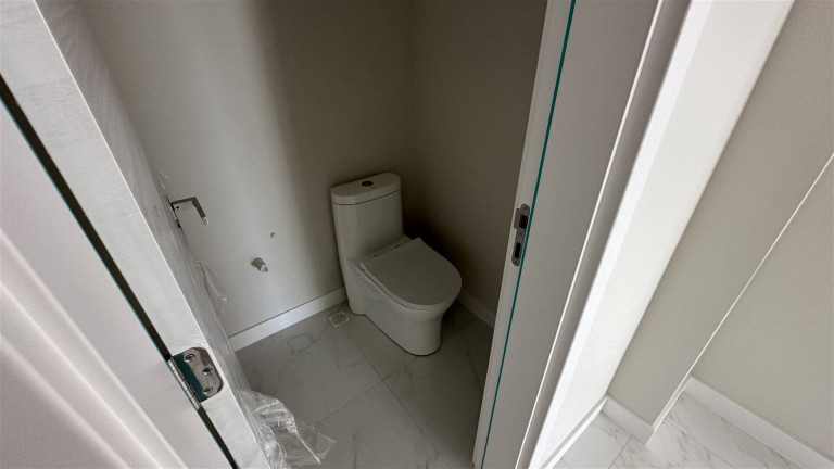 Imagem Apartamento com 3 Quartos à Venda, 100 m² em Meia Praia - Itapema Imagem Apartamento com 3 Quartos à Venda, 100 m² em Meia Praia - Itapema