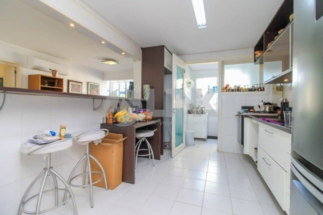Imagem Apartamento com 3 Quartos à Venda, 88 m² em Mont Serrat - Porto Alegre Imagem Apartamento com 3 Quartos à Venda, 88 m² em Mont Serrat - Porto Alegre