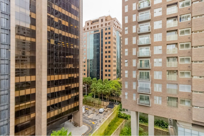 Imagem Imóvel com 3 Quartos à Venda, 107 m² em Itaim Bibi - São Paulo Imagem Imóvel com 3 Quartos à Venda, 107 m² em Itaim Bibi - São Paulo