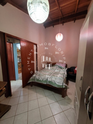 Imagem Sobrado com 4 Quartos à Venda, 225 m² em Rio Tavares - Florianópolis Imagem Sobrado com 4 Quartos à Venda, 225 m² em Rio Tavares - Florianópolis