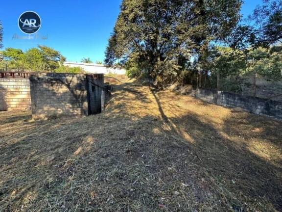 Terreno à Venda, 1.000 m² em Ville Saint James I - Campo Limpo Paulista