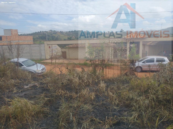 Imagem Terreno à Venda, 360 m² em Planalto - Mateus Leme