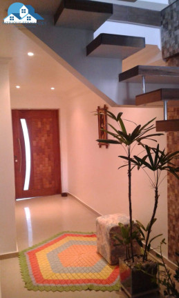 Imagem Casa com 5 Quartos à Venda, 294 m² em Vila Virgínia - Itaquaquecetuba