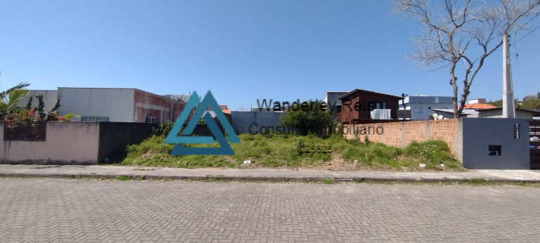 Imagem Terreno à Venda, 450 m² em Ratones - Florianópolis Imagem Terreno à Venda, 450 m² em Ratones - Florianópolis