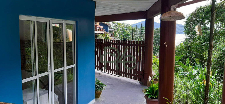 Imagem Casa com 5 Quartos à Venda, 200 m² em Vila Velha - Angra Dos Reis Imagem Casa com 5 Quartos à Venda, 200 m² em Vila Velha - Angra Dos Reis