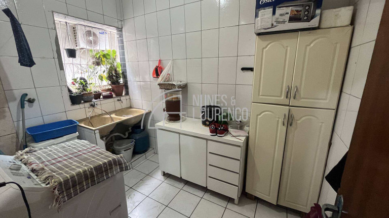 Imagem Casa com 4 Quartos à Venda, 180 m² em Ponta Da Praia - Santos Imagem Casa com 4 Quartos à Venda, 180 m² em Ponta Da Praia - Santos