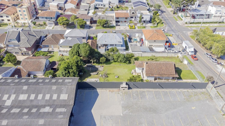 Imagem Terreno à Venda, 1.820 m² em Portão - Curitiba Imagem Terreno à Venda, 1.820 m² em Portão - Curitiba