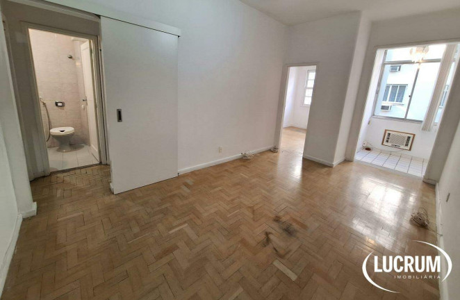 Imagem Apartamento com 2 Quartos à Venda, 70 m² em Copacabana - Rio De Janeiro Imagem Apartamento com 2 Quartos à Venda, 70 m² em Copacabana - Rio De Janeiro