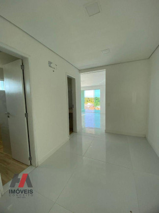 Imagem Casa com 4 Quartos à Venda, 277 m² em Cidade Alpha - Eusébio Imagem Casa com 4 Quartos à Venda, 277 m² em Cidade Alpha - Eusébio