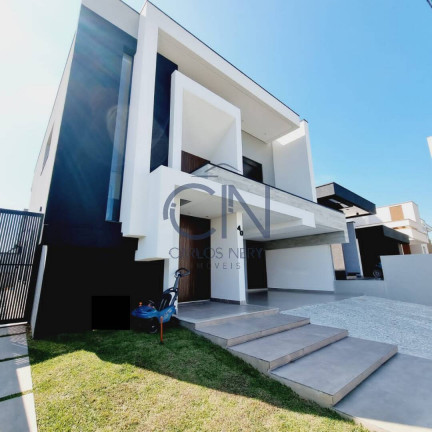 Casa com 3 Quartos à Venda, 258 m² em Residencial Ouroville - Taubaté