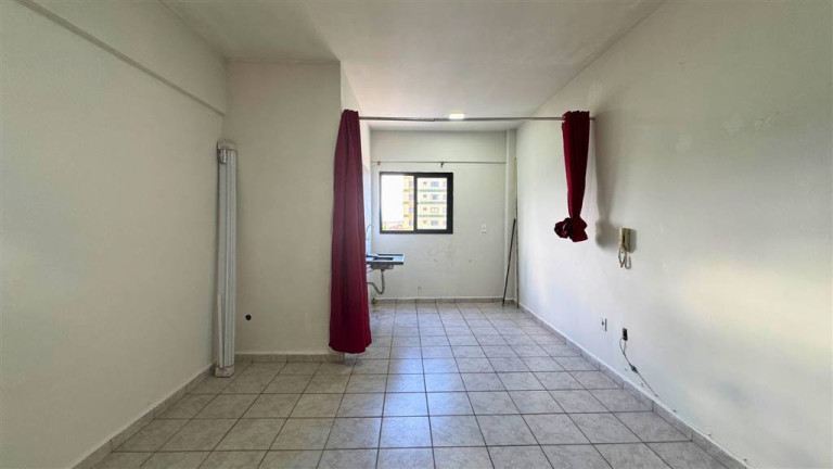 Imagem Kitnet à Venda, 24 m² em Tupi - Praia Grande Imagem Kitnet à Venda, 24 m² em Tupi - Praia Grande