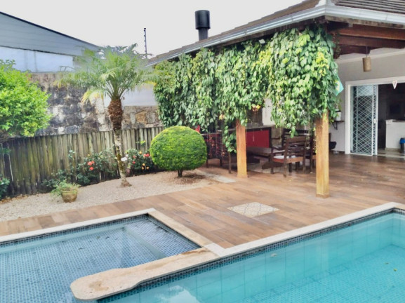 Imagem Casa com 3 Quartos à Venda, 320 m² em Pedra Branca - Palhoça