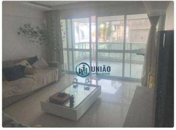 Apartamento com 4 Quartos à Venda, 188 m² em Icaraí - Niterói