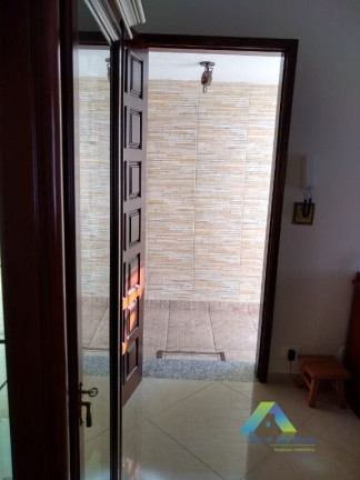 Imagem Sobrado com 3 Quartos à Venda, 200 m² em Vila Moraes - São Paulo Imagem Sobrado com 3 Quartos à Venda, 200 m² em Vila Moraes - São Paulo