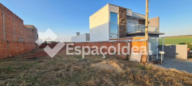 Imagem Terreno à Venda, 275 m² em Jardim Grajaú - Lençóis Paulista Imagem Terreno à Venda, 275 m² em Jardim Grajaú - Lençóis Paulista