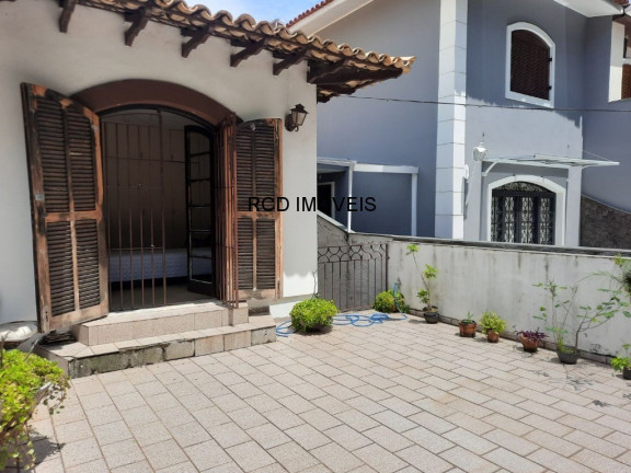 Imagem Sobrado com 3 Quartos à Venda, 226 m² em Jardim Peri Peri - São Paulo Imagem Sobrado com 3 Quartos à Venda, 226 m² em Jardim Peri Peri - São Paulo