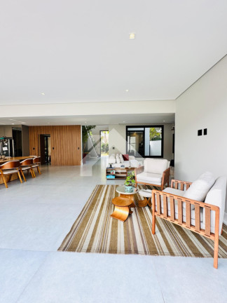 Imagem Casa de Condomínio com 4 Quartos à Venda, 390 m² em Alphaville - Santana De Parnaíba Imagem Casa de Condomínio com 4 Quartos à Venda, 390 m² em Alphaville - Santana De Parnaíba