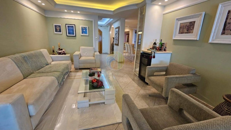 Imagem Apartamento com 3 Quartos à Venda, 256 m² em Pioneiros - Balneário Camboriú Imagem Apartamento com 3 Quartos à Venda, 256 m² em Pioneiros - Balneário Camboriú