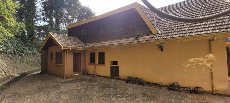 Imagem Casa com 4 Quartos à Venda, 500 m² em Campos Do Jordão Imagem Casa com 4 Quartos à Venda, 500 m² em Campos Do Jordão