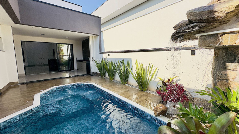 Imagem Casa com 3 Quartos à Venda, 300 m² em Jardim São Marcos - Valinhos