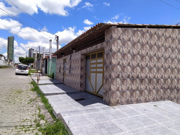 Imagem Casa com 3 Quartos à Venda, 300 m² em Parque Getúlio Vargas - Feira De Santana Imagem Casa com 3 Quartos à Venda, 300 m² em Parque Getúlio Vargas - Feira De Santana