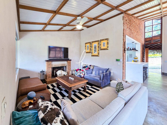 Imagem Chácara com 4 Quartos à Venda, 6.650 m² em Chácaras Do Guacuri - Itupeva