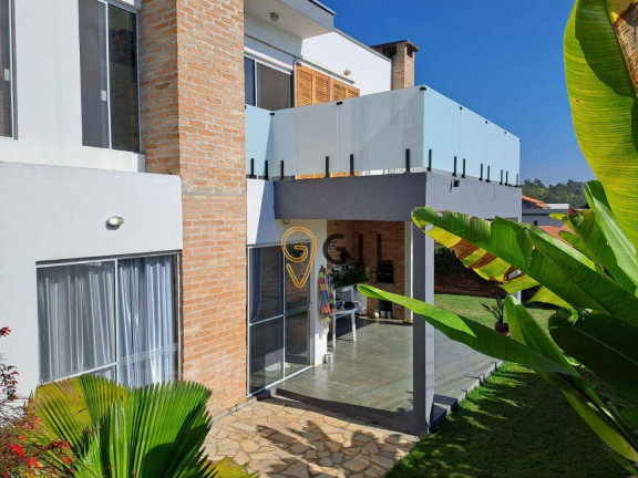 Imagem Sobrado com 3 Quartos à Venda, 280 m² em Centro - Guararema