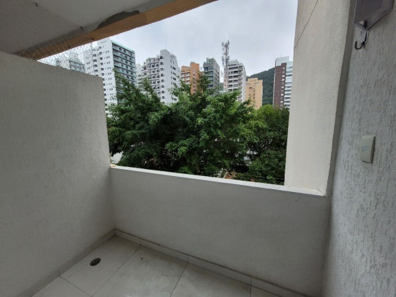 Imagem Apartamento com 2 Quartos à Venda, 62 m² em Pitangueiras - Guarujá