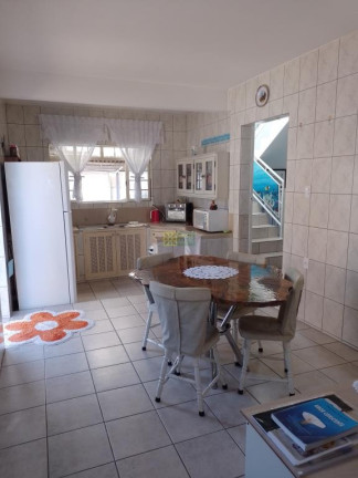 Imagem Casa com 3 Quartos à Venda, 127 m² em Centro - Porto Belo Imagem Casa com 3 Quartos à Venda, 127 m² em Centro - Porto Belo
