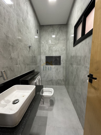 Imagem Casa com 3 Quartos à Venda, 151 m² em Jardim Presidente - Goiânia