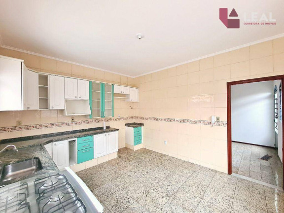 Imagem Casa com 3 Quartos à Venda, 250 m² em Esplanada - Pouso Alegre Imagem Casa com 3 Quartos à Venda, 250 m² em Esplanada - Pouso Alegre