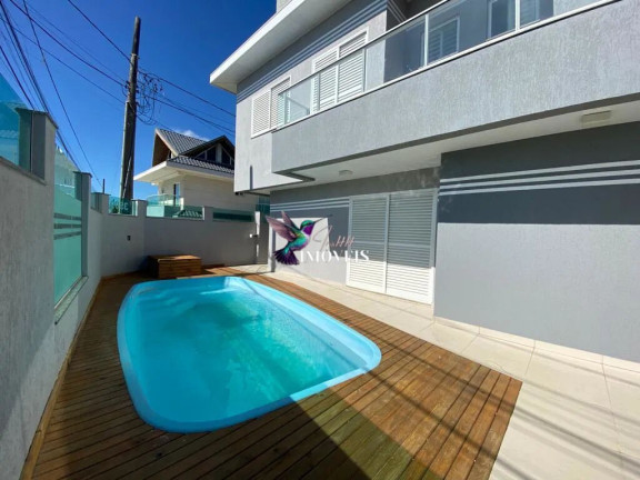 Imagem Casa com 7 Quartos à Venda, 425 m² em Meia Praia - Navegantes