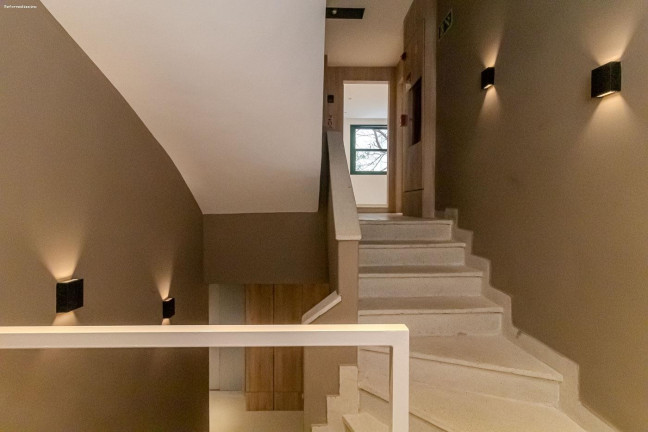 Imagem Apartamento com 2 Quartos à Venda, 68 m² em Copacabana - Rio De Janeiro