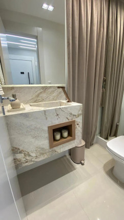 Imagem Apartamento com 3 Quartos à Venda, 136 m² em Centro - Balneário Camboriú