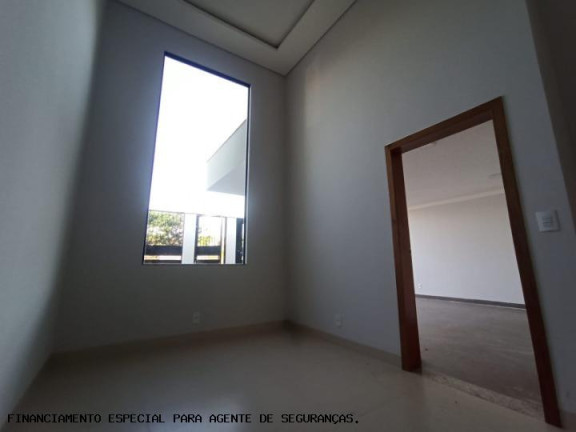 Imagem Casa com 2 Quartos à Venda, 125 m² em Parque Avenida - Maringá Imagem Casa com 2 Quartos à Venda, 125 m² em Parque Avenida - Maringá