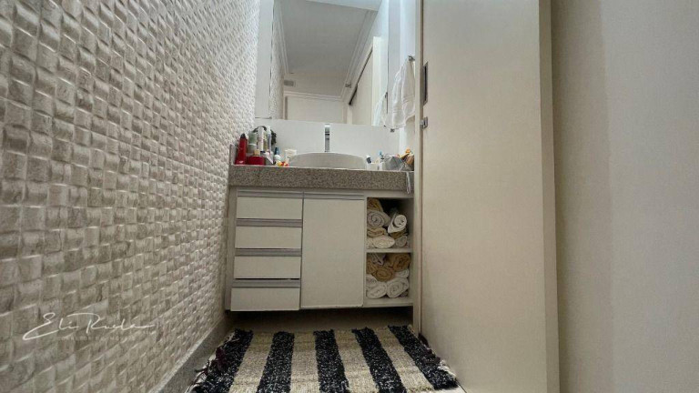 Imagem Apartamento com 3 Quartos à Venda, 120 m² em Centro - Colatina Imagem Apartamento com 3 Quartos à Venda, 120 m² em Centro - Colatina