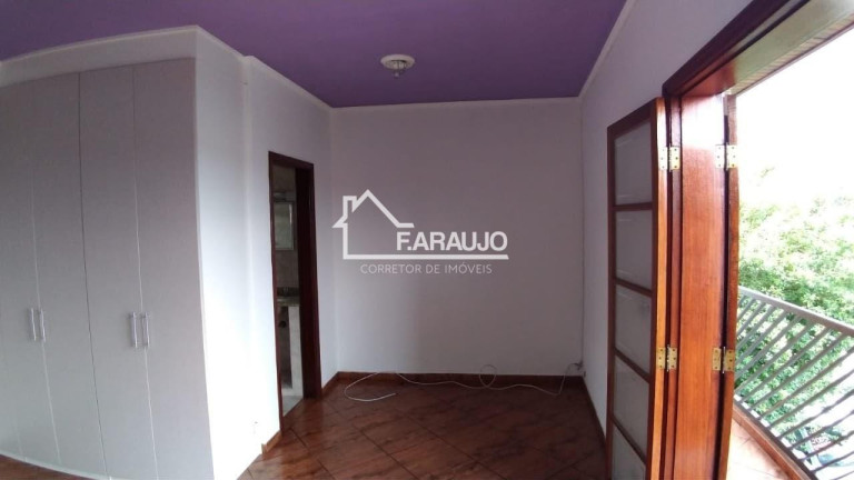Imagem Sobrado com 3 Quartos à Venda, 197 m² em Vila Santana - Sorocaba Imagem Sobrado com 3 Quartos à Venda, 197 m² em Vila Santana - Sorocaba