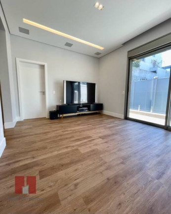 Imagem Casa com 5 Quartos à Venda, 629 m² em Alphaville - Santana De Parnaíba Imagem Casa com 5 Quartos à Venda, 629 m² em Alphaville - Santana De Parnaíba