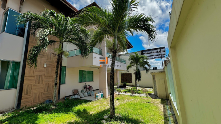Imagem Casa com 4 Quartos à Venda, 600 m² em Estrela - Castanhal Imagem Casa com 4 Quartos à Venda, 600 m² em Estrela - Castanhal
